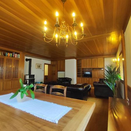 Grosse Wohnung Mit Garagenparkplatz Fiè Extérieur photo
